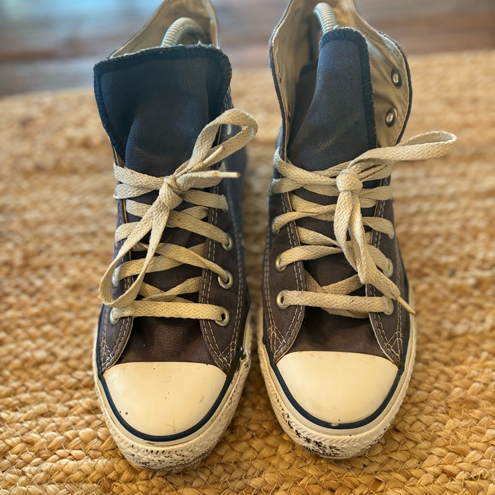Chuck Taylor converse high tops Blue Men’s 6 Women’s 8 flawed‎